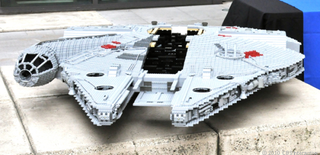 Illustration for article titled Webcam lets you watch massive Lego Star Wars exhibit being assembled